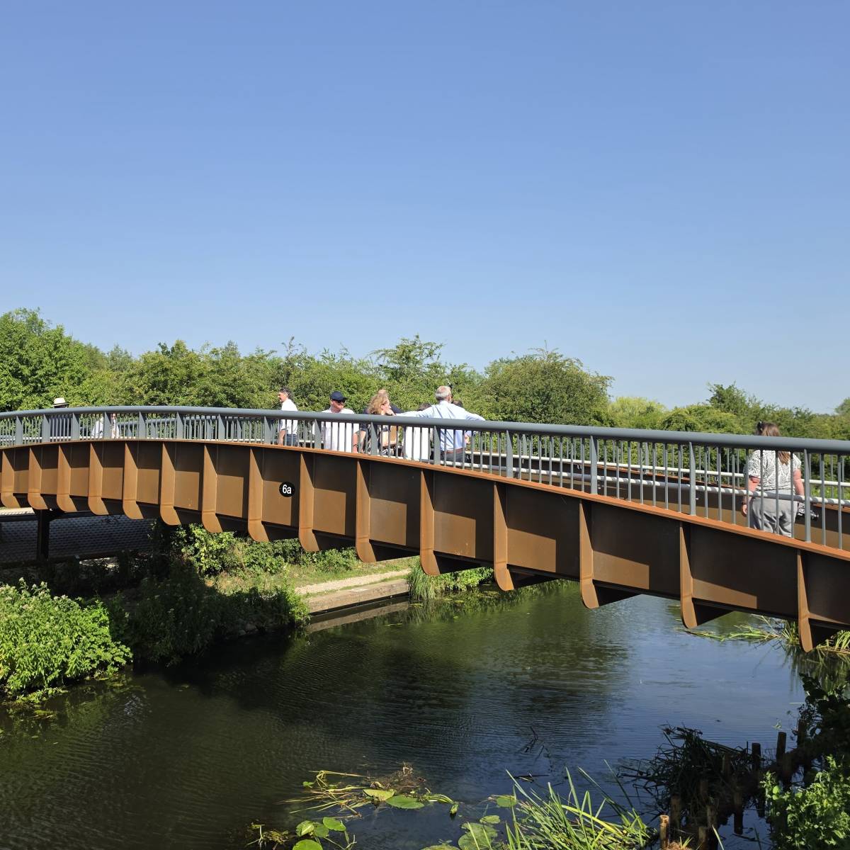 New bridge’s opening is scorcher for Mayor